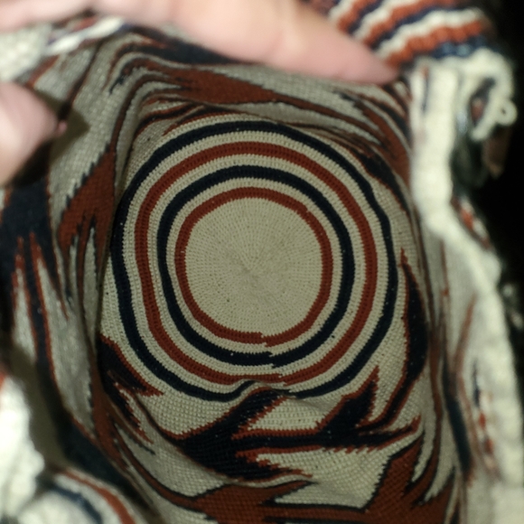 Wayuu Style Hand woven purse - Picture 7 of 8